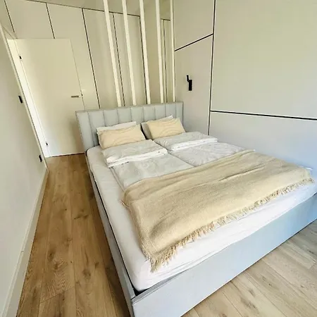 West Na Wydmach Pobierowo